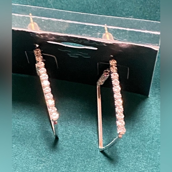 SHAG Wear Square Hoop Earrings, costume jewelry with bling, new. - Picture 2 of 10